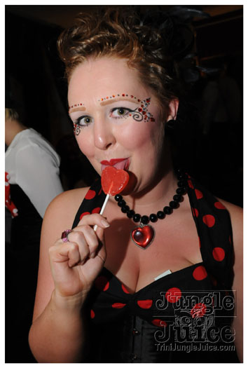 alice_in_wonderland_apr24-011