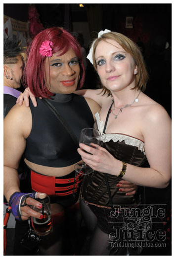 alice_in_wonderland_apr24-040