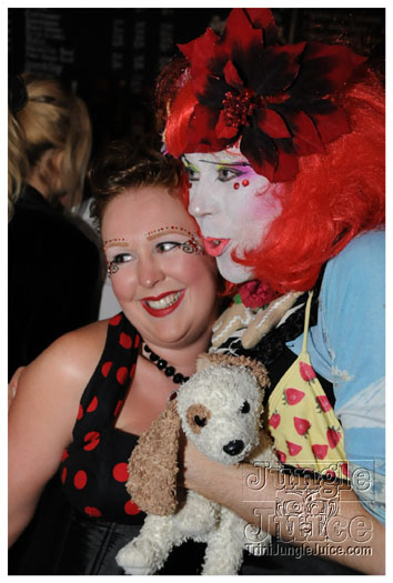 alice_in_wonderland_apr24-079