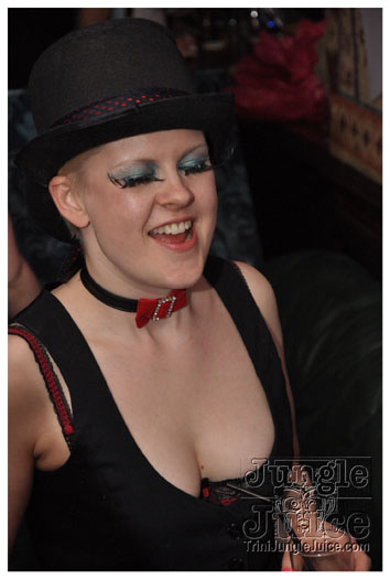 alice_in_wonderland_apr24-119