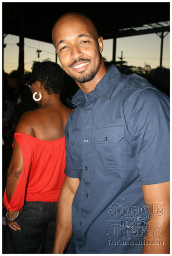 amnesia_ny_2010_sep5-006