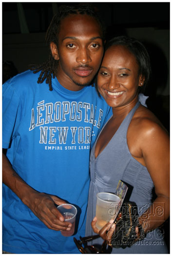 amnesia_ny_2010_sep5-011