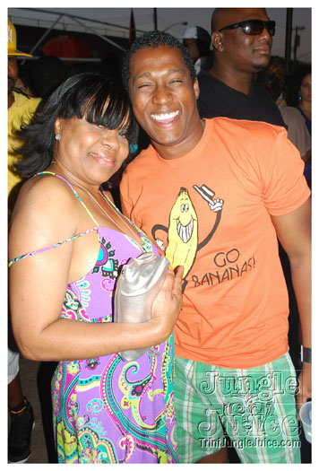 amnesia_ny_2010_sep5-056