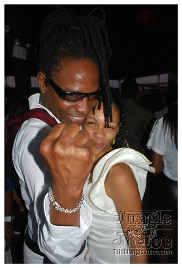 amnesia_ny_2010_sep5-057