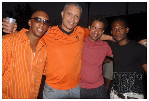 amnesia_ny_2010_sep5-061