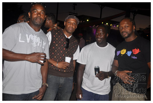 amnesia_ny_2010_sep5-095