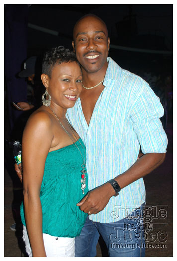 amnesia_ny_2010_sep5-098