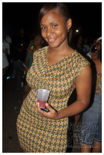 amnesia_ny_2010_sep5-125