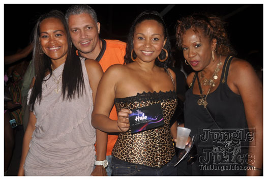 amnesia_ny_2010_sep5-130