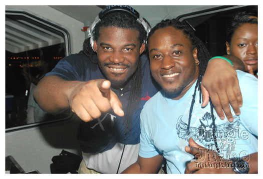 baby_blue_boatride_jun4-001