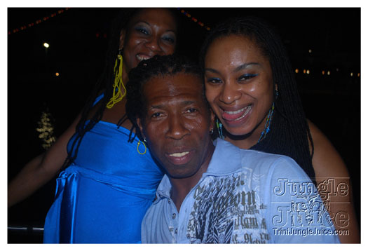 baby_blue_boatride_jun4-011