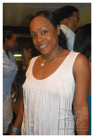 baby_blue_boatride_jun4-031