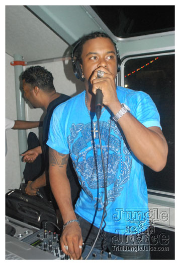 baby_blue_boatride_jun4-032