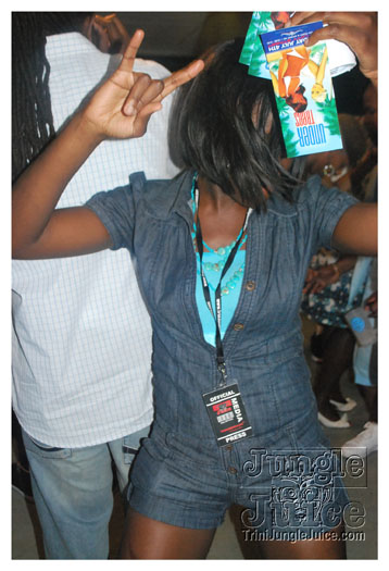 baby_blue_boatride_jun4-034