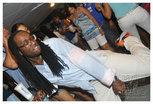 baby_blue_boatride_jun4-111