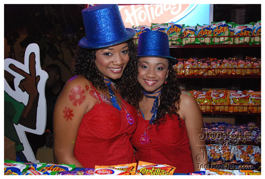 bacchanal_factory_2010-002