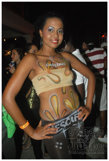 bacchanal_factory_2010-016