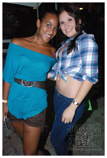 bacchanal_factory_2010-045