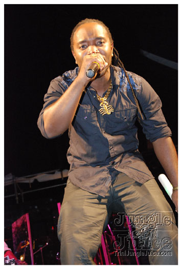 bacchanal_factory_2010-068