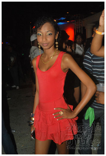 bacchanal_factory_2010-090