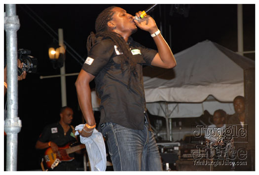 bacchanal_factory_2010-094