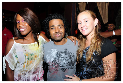 baccahnal_wed_mia_2010-039