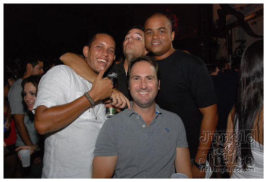 bacchanal_wednesday_2010-027