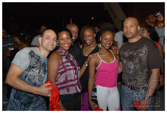 bacchanal_wednesday_2010-036