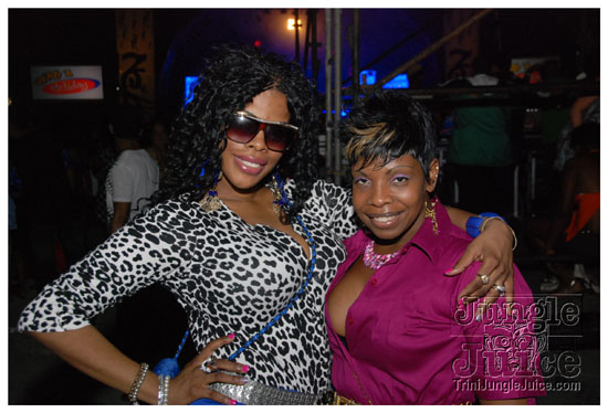bacchanal_wednesday_2010-041