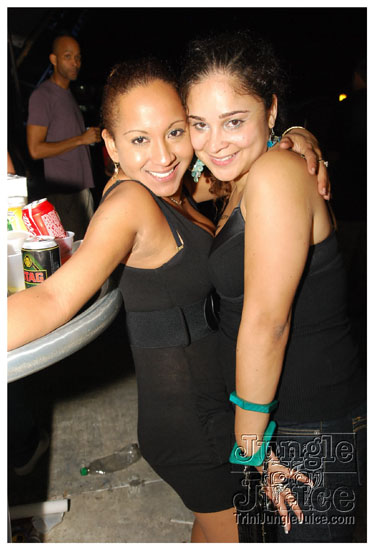 bacchanal_wednesday_2010-201