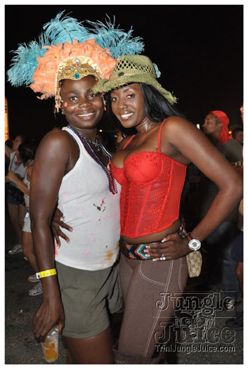 bachanal_jouvert_2010_pt1-014