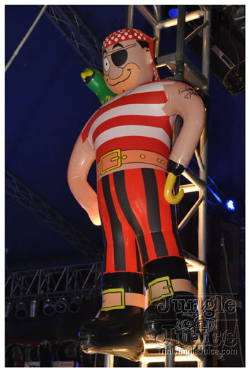 bachanal_jouvert_2010_pt1-024