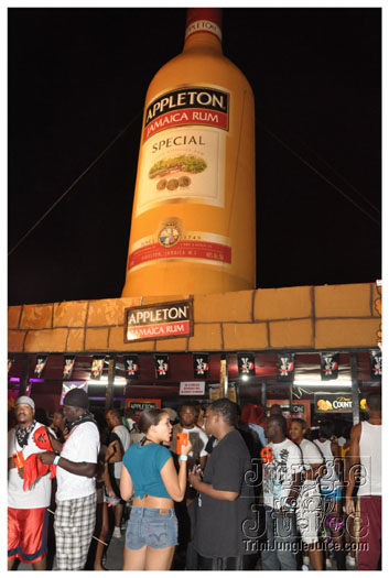 bachanal_jouvert_2010_pt1-041