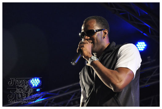 bachanal_jouvert_2010_pt1-063