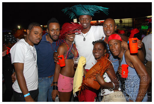 bachanal_jouvert_2010_pt1-069