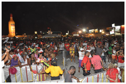 bachanal_jouvert_2010_pt1-075