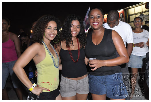bachanal_jouvert_2010_pt1-094