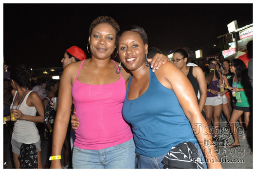 bachanal_jouvert_2010_pt1-095