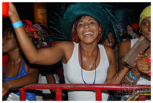 bachanal_jouvert_2010_pt1-096