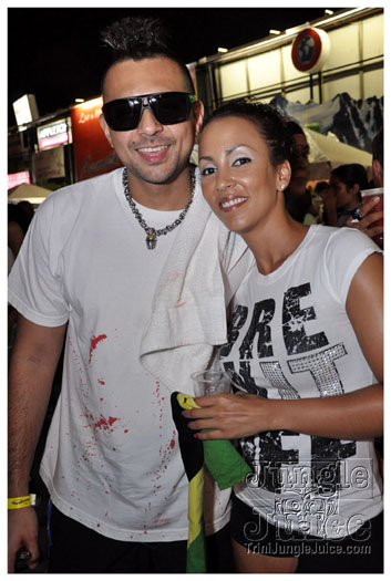 bachanal_jouvert_2010_pt1-097