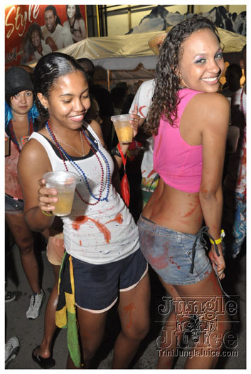 bachanal_jouvert_2010_pt1-104