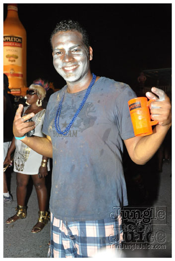 bachanal_jouvert_2010_pt1-115