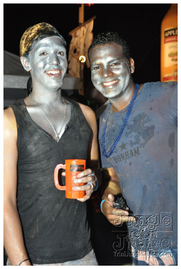 bachanal_jouvert_2010_pt1-116