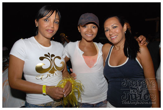 bachanal_jouvert_2010_pt1-183