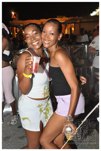 bachanal_jouvert_2010_pt1-193