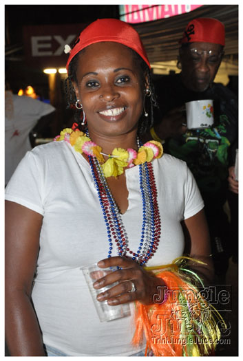 bachanal_jouvert_2010_pt1-194