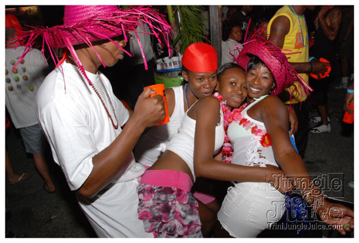 bachanal_jouvert_2010_pt1-199