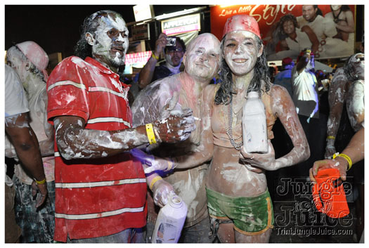 bachanal_jouvert_2010_pt2-066