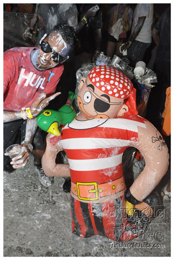 bachanal_jouvert_2010_pt2-115