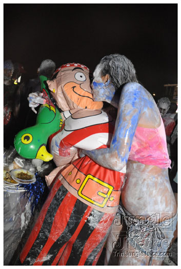 bachanal_jouvert_2010_pt2-117